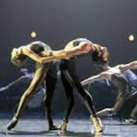 4 Playa Surf Cine- Parking Y Terraza San Sebastián