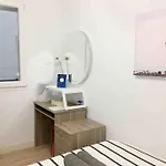 4 Playa Surf Cine- Parking Y Terraza * 산세바스티안