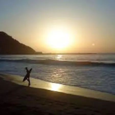 4 Playa Surf Cine- Parking Y Terraza * سان سيباستيان