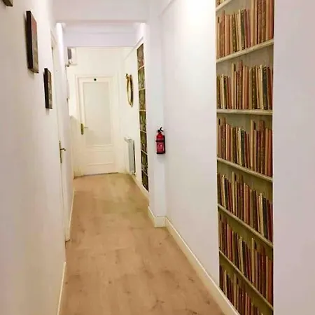 4 Playa Surf Cine- Parking Y Terraza San Sebastián