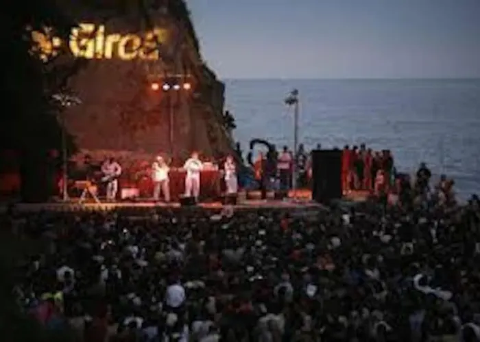 4 Playa Surf Cine- Parking Y Terraza شقة *