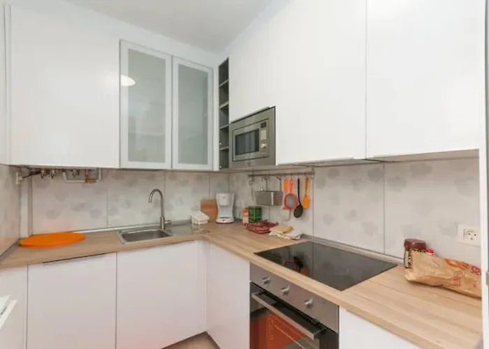 4 Playa Surf Cine- Parking Y Terraza * San Sebastian