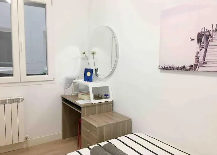 4 Playa Surf Cine- Parking Y Terraza * Сан-Себастьян