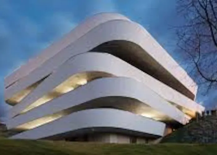 4 Playa Surf Cine- Parking Y Terraza * Сан-Себастьян